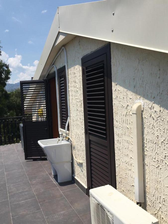 Villa Beda House Panoramica E Tranquilla Giardini-Naxos Exterior foto